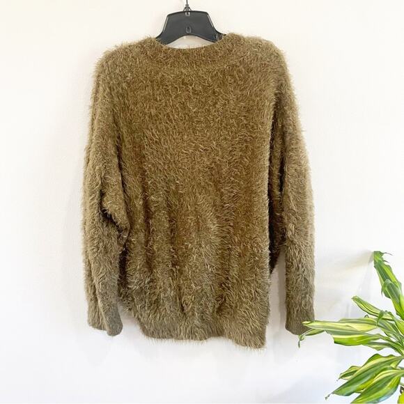 Urban Outfitters Brown Fuzzy V-Neck Sweater Long Sleeve Soft Knit Sz S - Picture 3 of 10